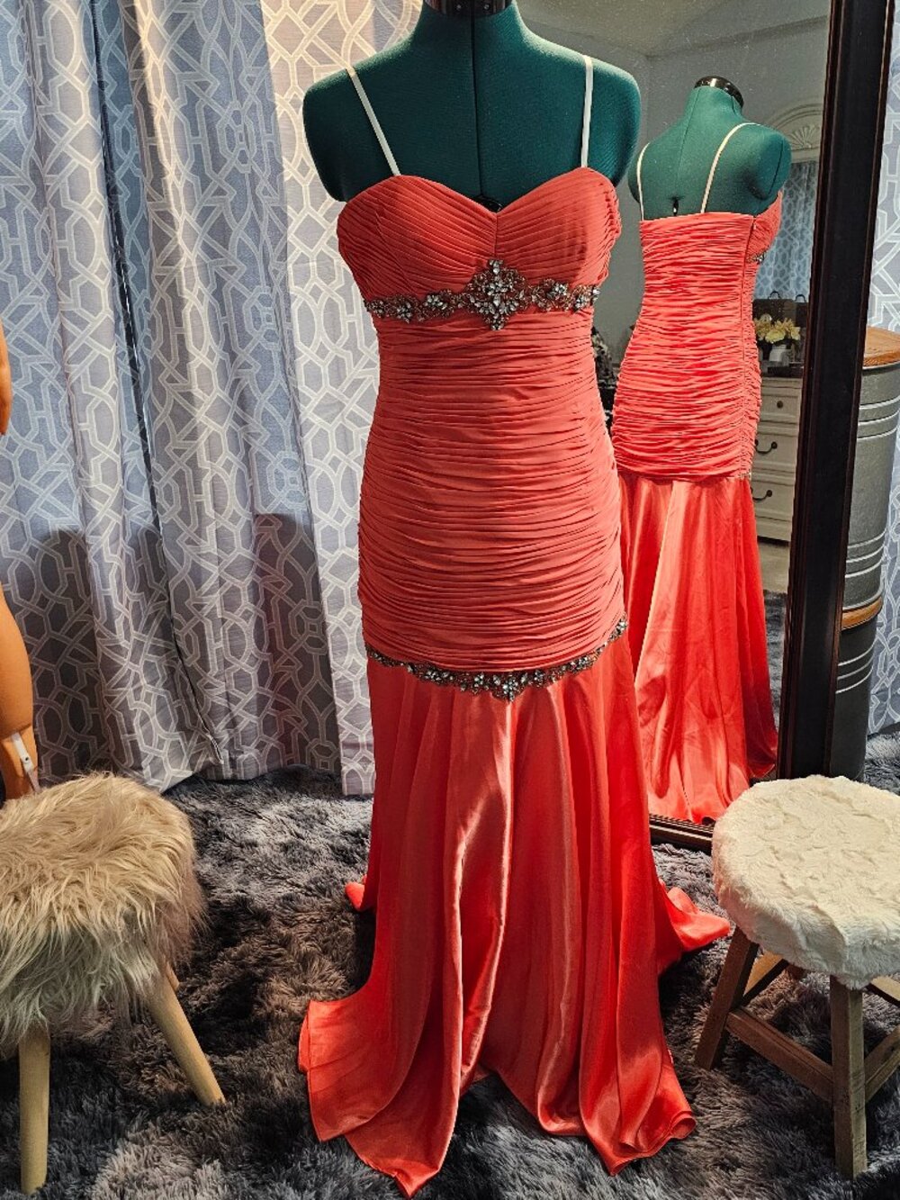 B Darlin Sweetheart Ruched Mermaid Gown, Coral • Size 9/10